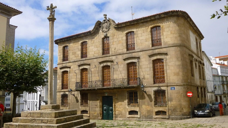 La casa Cornide es un edificio de estilo barroco situado en la Ciudad Vieja de La Coruña. /Wikipedia
