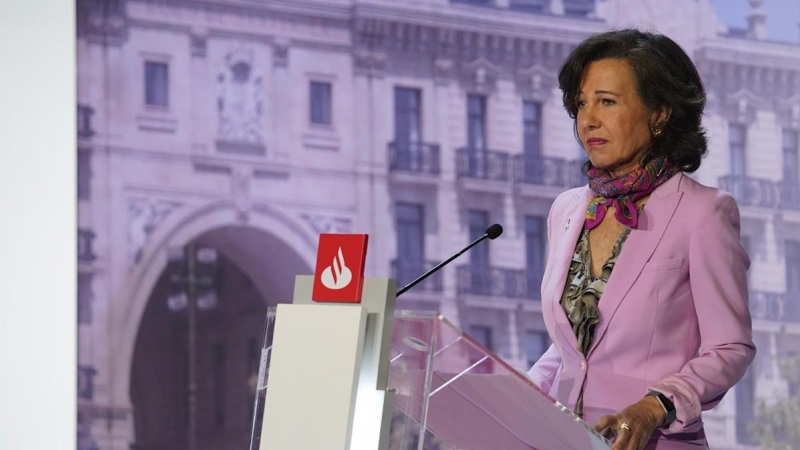 La presidenta de Banco Santander, Ana Botín, en la junta general de accionistas de 2019. E.P.