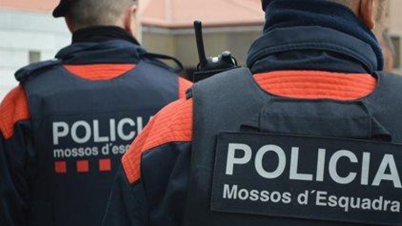 Mossos d'Esquadra / EP