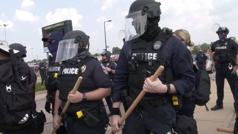 Más de 60 detenidos en protestas por asesinato de Breonna Taylor en USA