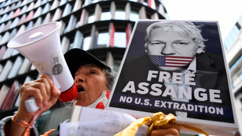 Protestas en contra de la extradición de Assange a EEUU en Londres. / EFE