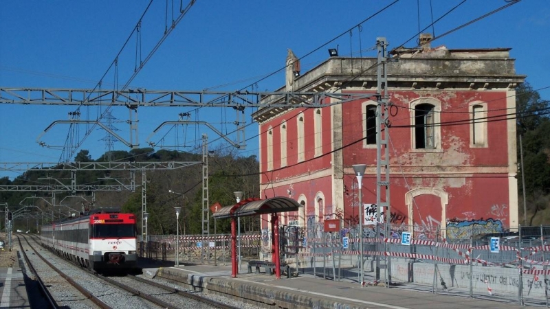 La estación de Santa Maria de Palutordera está en desuso y serà centro de acceso a un parque natural. /Joan Carles Salmerón