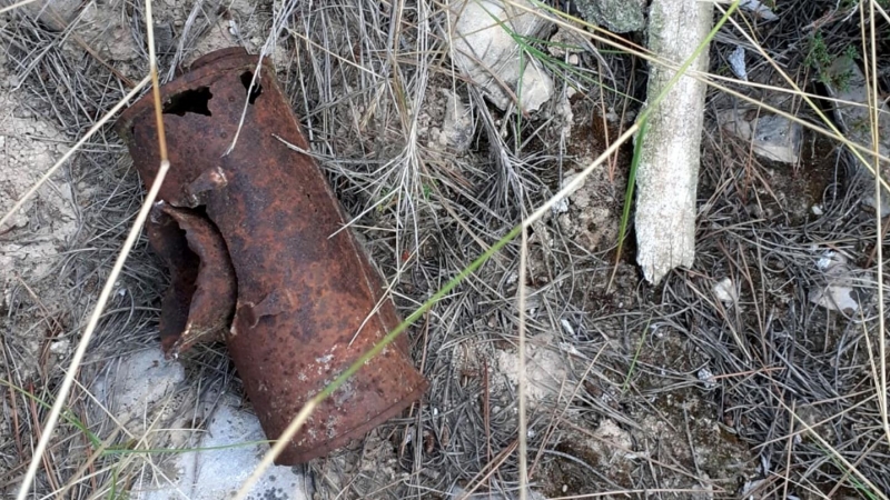 Restes de la Guerra Civil que es troben a la zona afecta pel projecte de parc eòlic. ACN