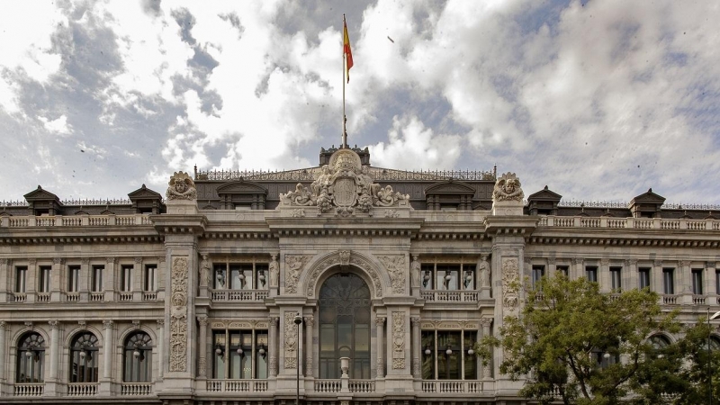 Fachada del edificio del Banco de España situada en la confluencia del Paseo del Prado y la madrileña calle de Alcalá. E.P./Eduardo Parra