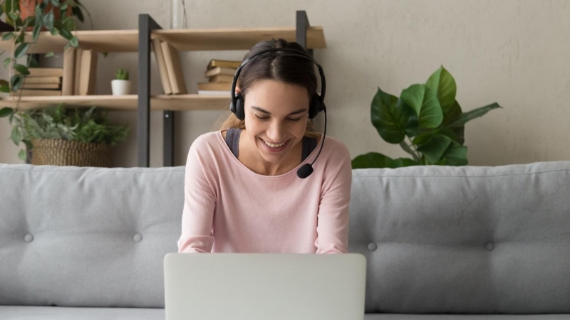 Banco Santander impulsa la formación  de la próxima generación de mujeres líderes