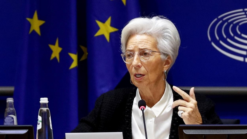 La presidenta del BCE,  Christine Lagarde, en una comparecencia en la Comisión de Asuntos Económicos y Monetarios del Parlamento Europeo, el pasado febero. REUTERS/Francois Lenoir