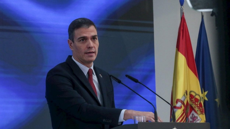 07/10/2020.- El presidente del Gobierno, Pedro Sánchez, presenta el Plan de Recuperación, Transformación y Resiliencia de la Economía Española en un acto telemático con todo el Ejecutivo, patronal y sindicatos, así como los embajadores de los 27 países mi