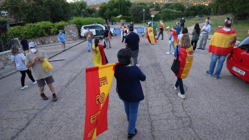 Una de las protestas impulsadas por Cristina Gómez a las puertas del domicilio de Pablo Iglesias e Irene Montero.