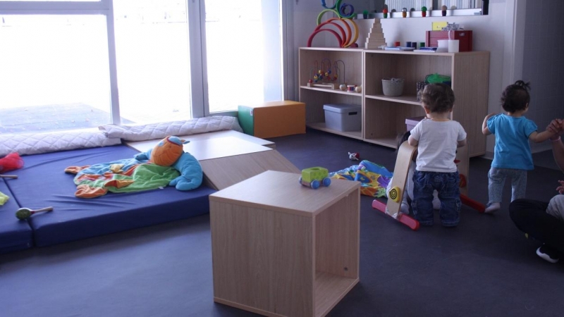 Unos niños en una escuela infantil madrileña. TWITTER