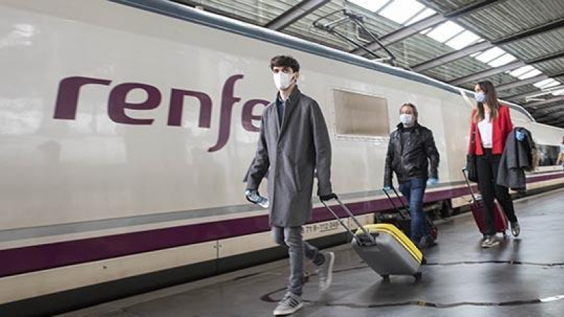 Renfe ha recibido la certificación AENOR frente a la Covid-19 para el transporte de viajeros en los servicios de Alta Velocidad, Larga Distancia y Avant