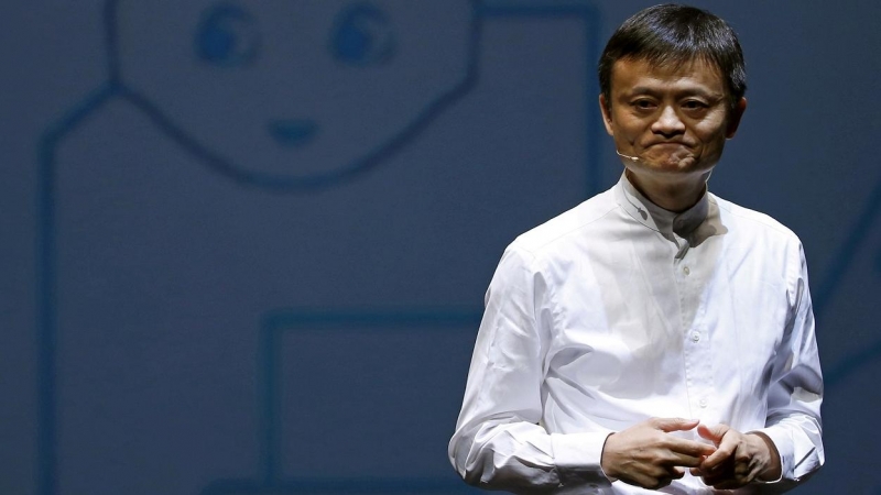 El millonario chino Jack Ma, fundador y presidente de Alibaba y máximo accionista de Ant Group, en una rueda de prensa en Chiba (Japón). REUTERS/Yuya Shino