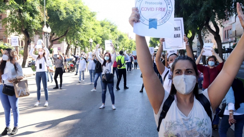 Concentració de treballadores del sector de l'estètica a Tarragona el mes passat.