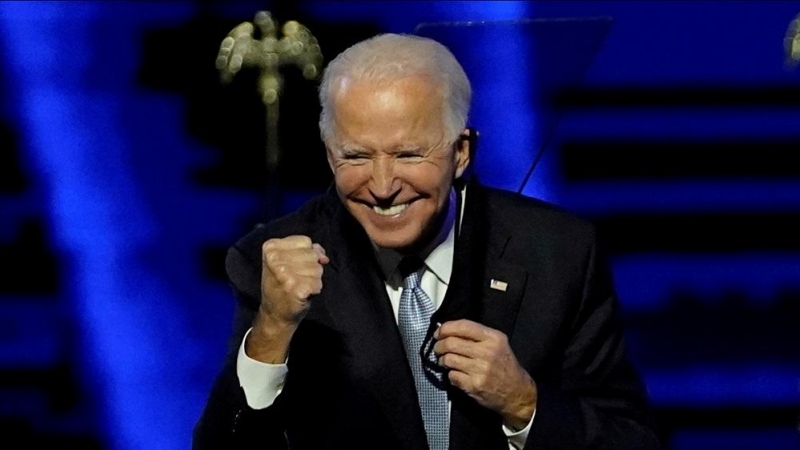 Joe Biden en Delaware celebra que los medios le dan como presidente de EEUU.