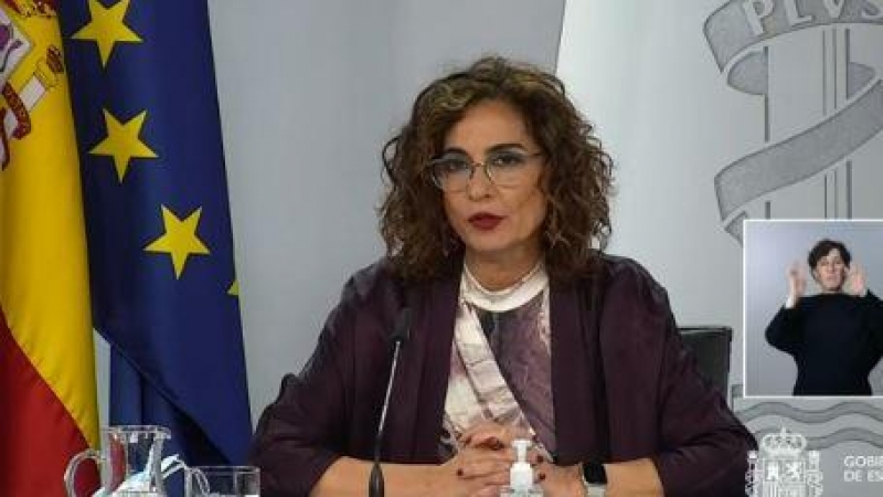 La ministra de Hacienda y portavoz del Gobierno, María Jesús Montero, durante una rueda de prensa.