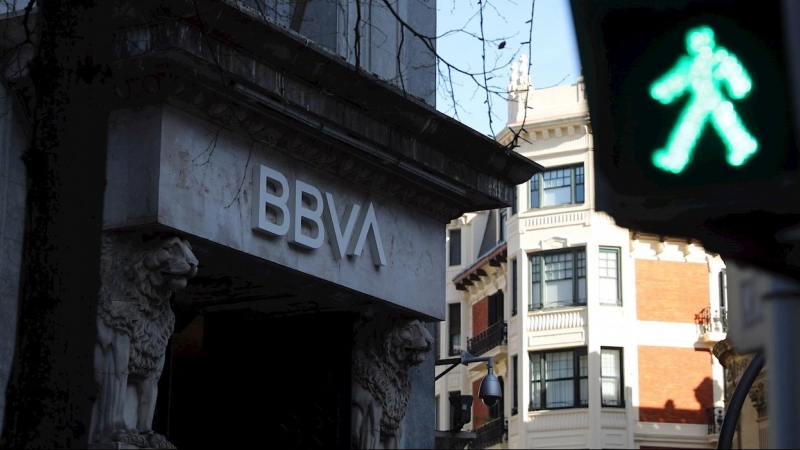 Entrada de la sede central del BBVA en Bilbao. EFE/LUIS TEJIDO