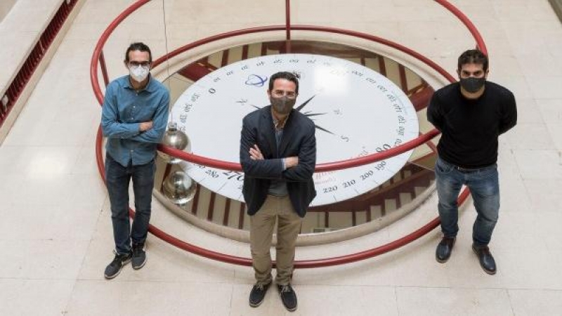 Científicos de la Universidad de Granada a cargo del proyecto sobre los cristales del tiempo.