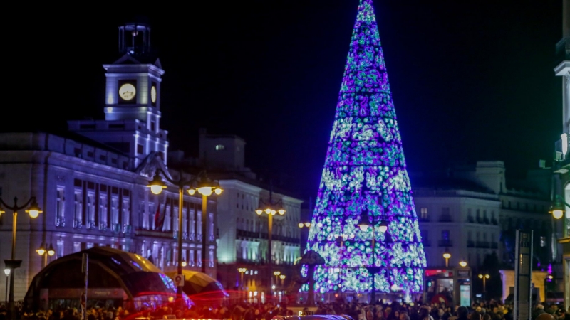 Imagen de archivo del encendido del árbol de Navidad de la Puerta del Sol de Madrid.