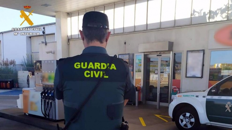 Tres detenidos por estafar 135.000 euros usando tarjetas de combustible para repostajes ficticios