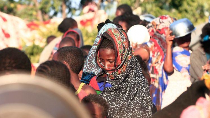 Refugiados etíopes que huyeron de la provincia de Tigréllegan a un campamento en la provincia sudanesa de Gedaref, el 17 de noviembre de 2020