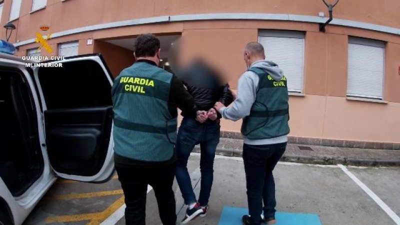 Detenido por la Guardia Civil.