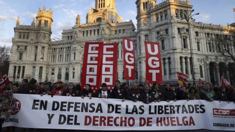 Manifestación en Madrid en defensa de las libertades y del derecho de huelga. EFE/KIKO HUESCA