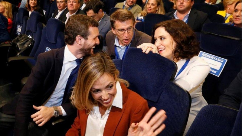 El presidente del Partido Popular, Pablo Casado, junto a la presidenta madrileña Isabel Díaz Ayuso y su homólogo en la Xunta de Galicia, Alberto Nuñez Feijóo.