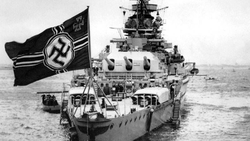 El buque Admiral Graf Spee antes de hundirse el 17 de diciembre de 1939.