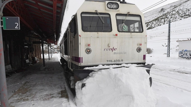 nieve en león