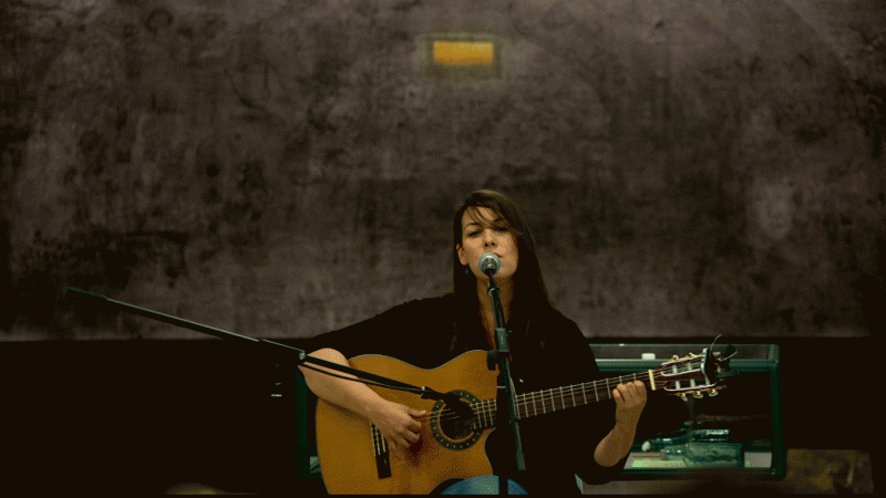 Lucía Sócam en un concierto en el Fuerte de San Cristóbal