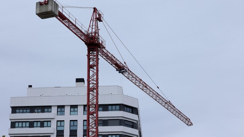 Edificio de viviendas en construcción en Madrid. E.P./Eduardo Parra