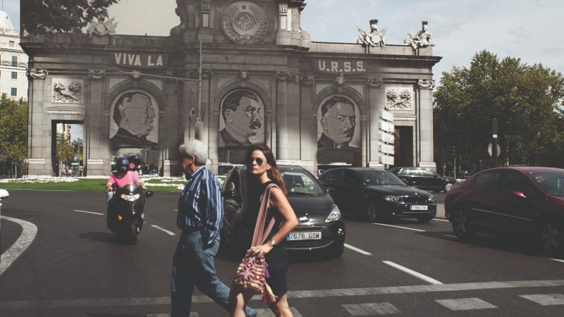 ¡Viva la ucrónica Puerta de Alcalá!