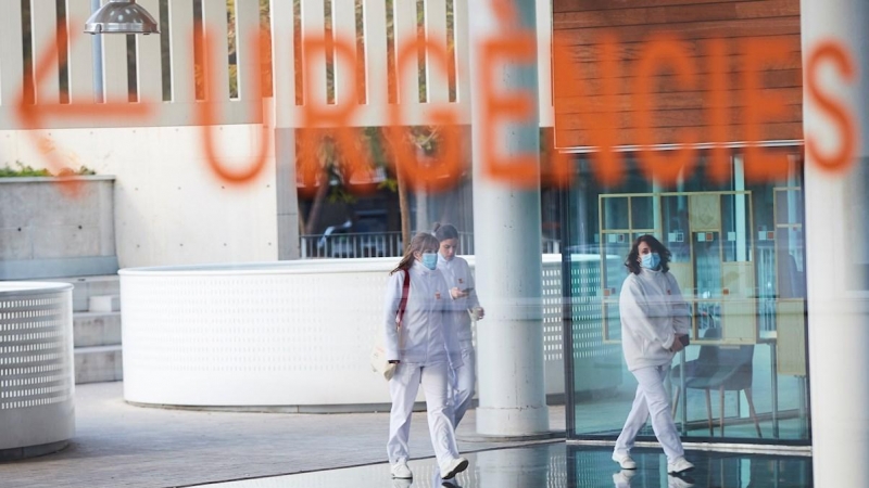 Varias profesionales sanitarias en el Hospital del Mar de Barcelona.