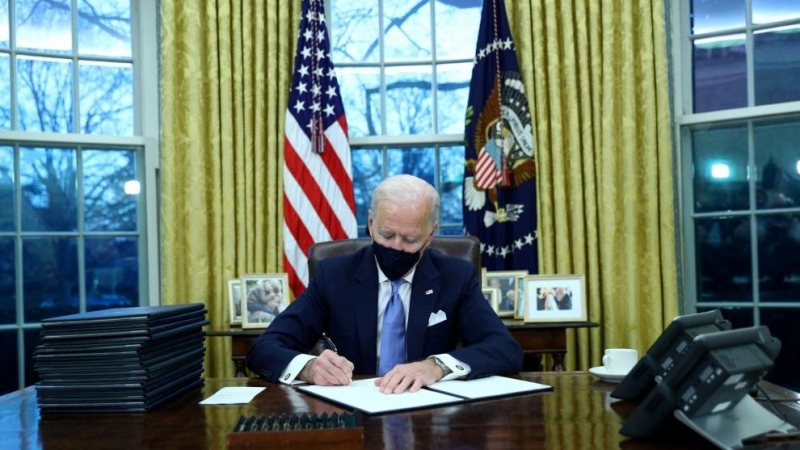 Adiós Trump: las medidas que ya ha firmado Biden