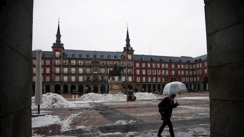 Lluvia en Plaza Mayor de Madrid