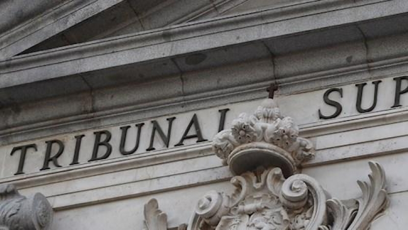 Detalle de la fachada del Tribunal Supremo, en Madrid.