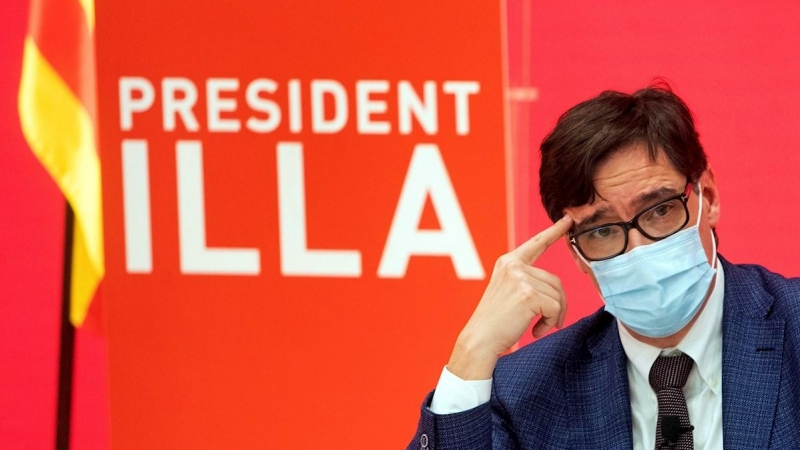 El candidato del PSC a la presidencia de la Generalitat, Salvador Illa, durante un acto electoral.