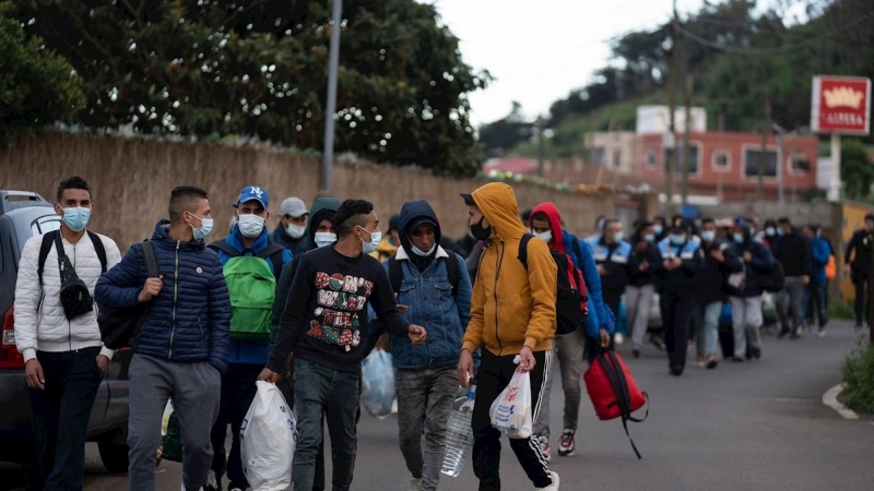 Regreso de 50 migrantes al campamento Las Raíces