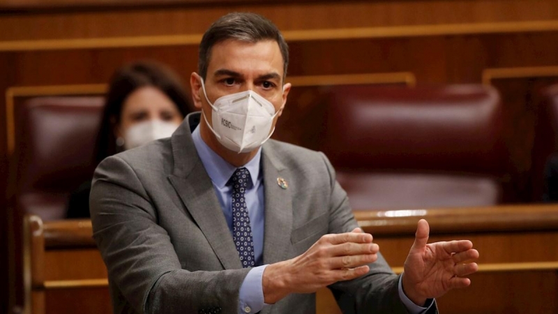 17/02/2021.- El presidente del Gobierno, Pedro Sánchez, interviene durante una nueva sesión de control celebrada este miércoles en el Congreso de los Diputados en medio de nuevas discrepancias en el seno del Ejecutivo con sus socios de Unidas Podemos. EFE