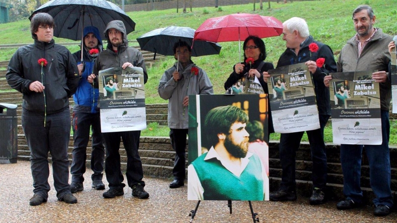 Homenaje a Mikel Zabalza