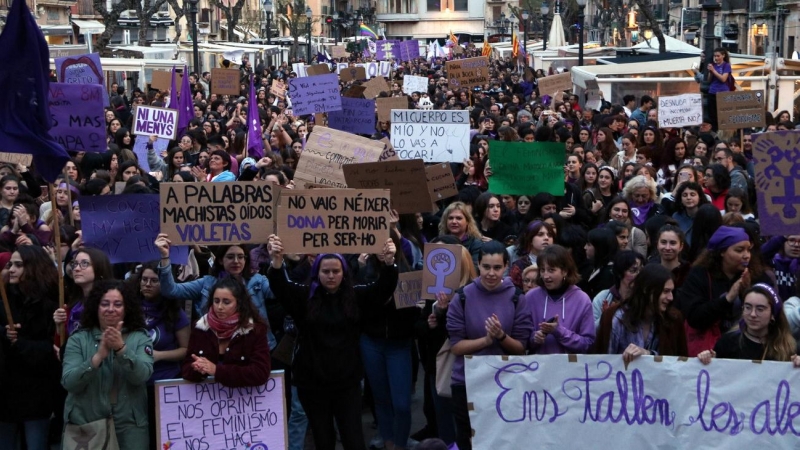 Manifestació unitària del moviment feminista a Tarragona el 8 de març del 2020.