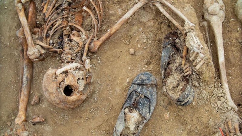 Exhumación en el cementerio de Porreres.