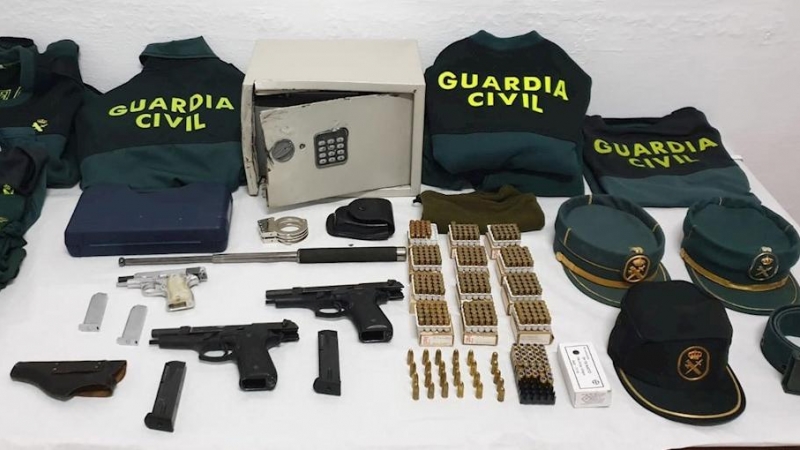 27/02/2021. La Guardia Civil ha detenido a dos personas por el asalto que ha sufrido el puesto del instituto armado de Villafranca de los Caballeros (Toledo). - EFE