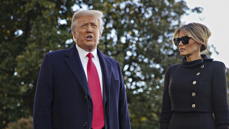 Fotografía de archivo del expresidente de EEUU Donald Trump junto a la ex primera dama Melania Trump.