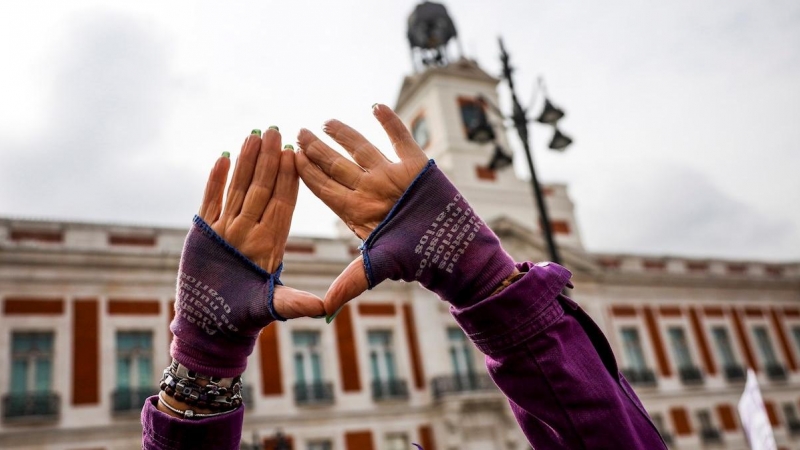 Concentración convocada por el Sindicato de Estudiantes y la asociación Libres y Combativas, por el Día de la Mujer.