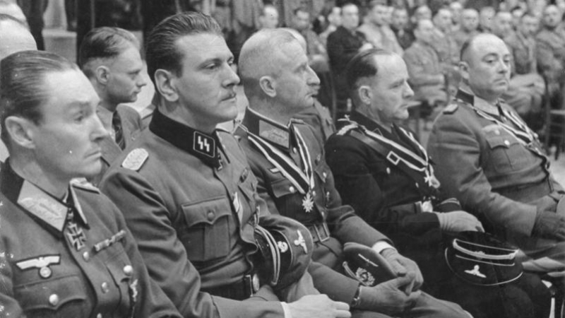 Otto Skorzeny en un acto del Partido Nazi en Berlín el 3 de octubre de 1943.