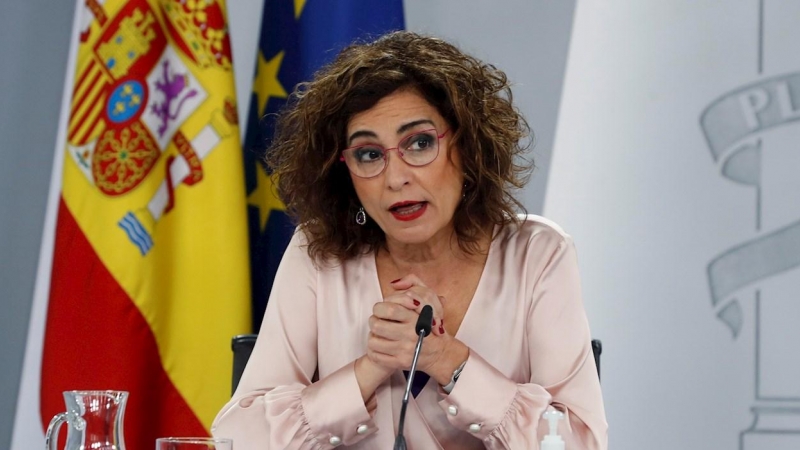 La ministra de Hacienda y portavoz del Gobierno, María Jesús Montero, en rueda de prensa tras reunión del Consejo de Ministros.