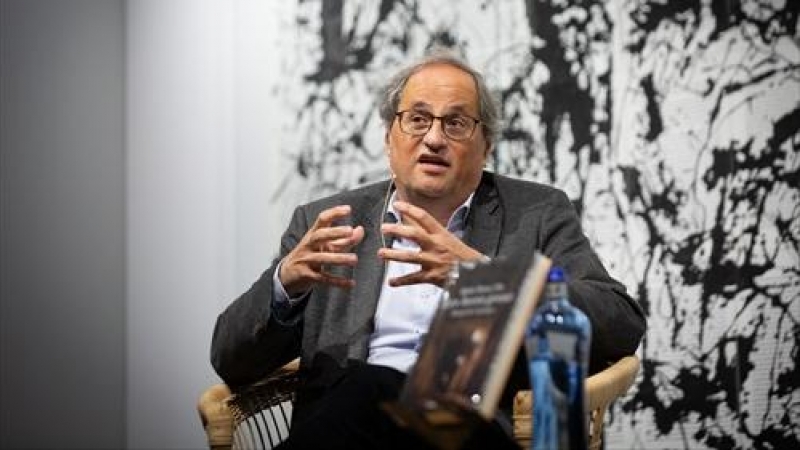 El expresidente de la Generalitat de Catalunya, Quim Torra, presenta su libro 'Les hores greus. Dietari de Canonges' en la Llibreria Ona en Barcelona, a 15 de marzo de 2021.