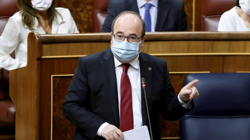 El ministro de Política Territorial, Miquel Iceta durante la sesión de control al Gobierno este miércoles en el Congreso.