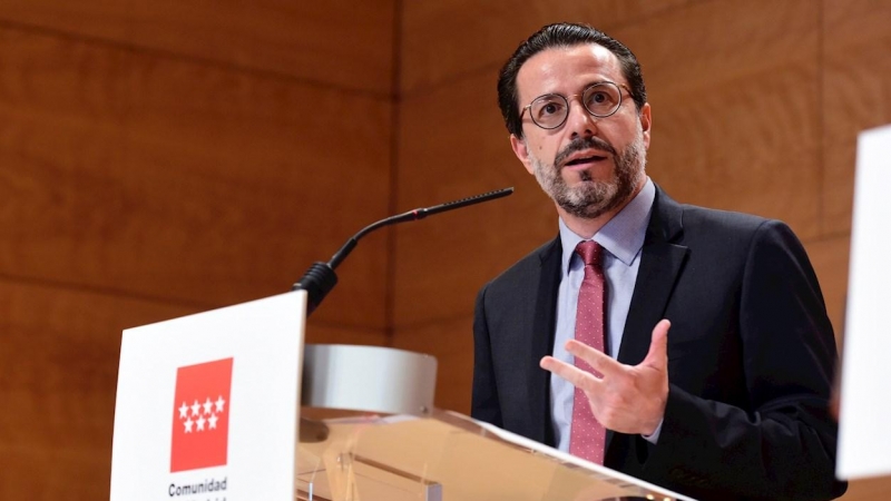 El consejero de Hacienda y Función Pública, Javier Fernández-Lasquetty, en la rueda de prensa posterior a la reunión del Consejo de Gobierno, hoy en la sede de la Comunidad.