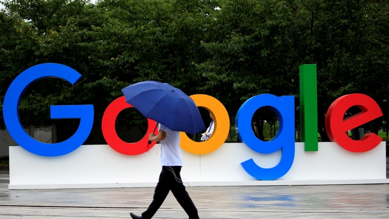 Les lletres de Google durant la World Artificial Intelligence Conference a Shanghai